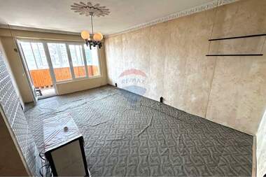 For sale - Apartment in Charodeyka - Iug,  Ruse