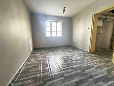 For sale - Apartment in Center,  Shumen