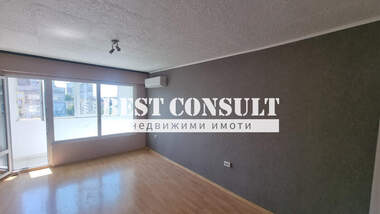 Miete - Wohnung in Rodina 1,  Ruse