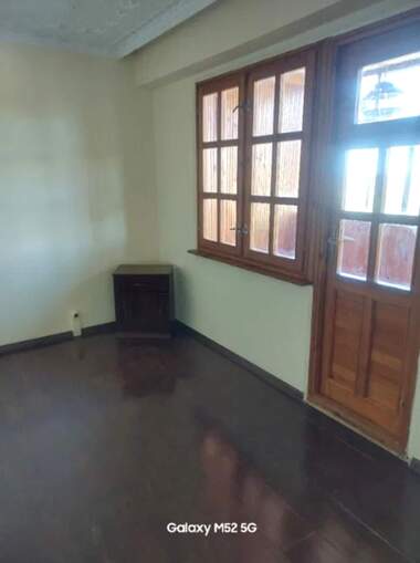 Vânzare - Apartament în Cearodeîka - Iug,  Ruse