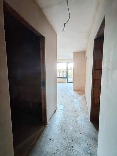 Продажба - Апартамент в Поморие,  Бургас
