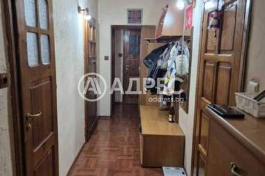Наем - Апартамент в Младост 2,  Варна