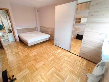 Miete - Wohnung in Wazrajdane,  Burgas
