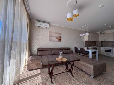 Închiriere - Apartament în Țentăr,  Burgas