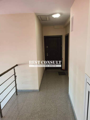 Închiriere - Apartament în Zdraveț Sever 2,  Ruse