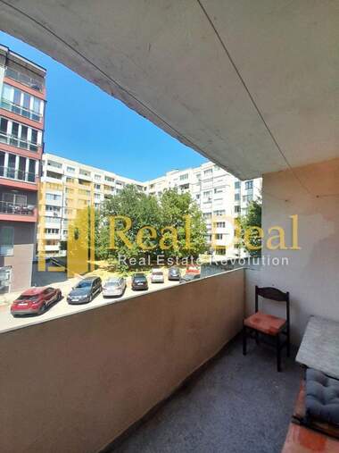 Închiriere - Apartament în Suhata reka,  Sofia