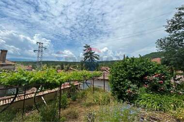 For sale - House in Osmar,  Shumen