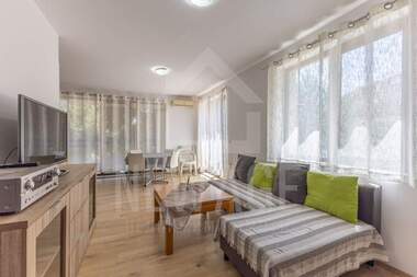 Vânzare - Apartament în Trakata,  Varna