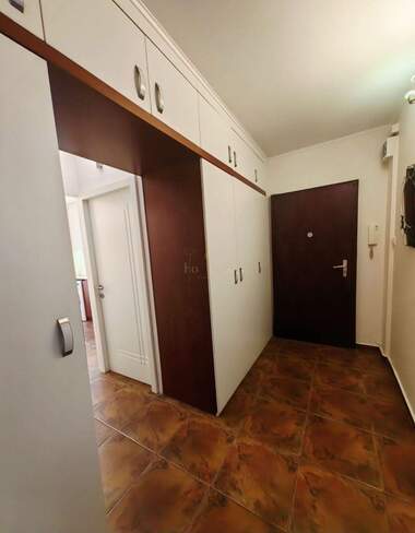 Kira - Apartman olarak Strelbishte,  Sofia