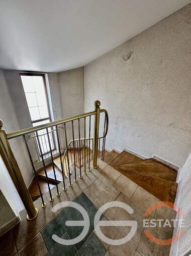 For sale - Apartment in Liatno kino Trakia,  Varna