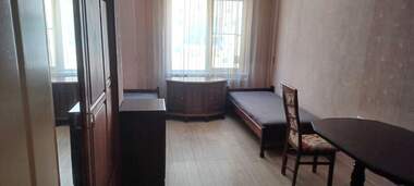 Închiriere - Apartament în Center,  Ruse