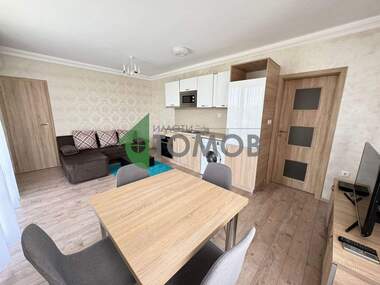 Продажба - Апартамент в Пазара,  Шумен