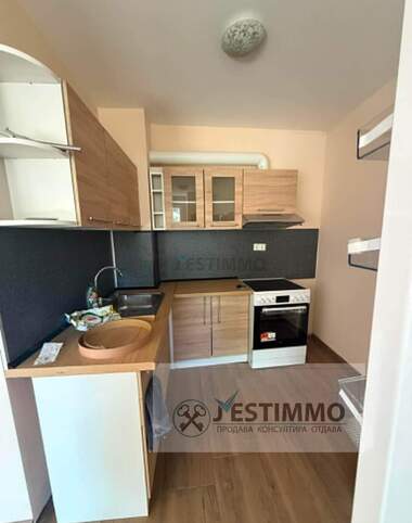 For rent - Apartment in Kolhozen pazar,  Varna