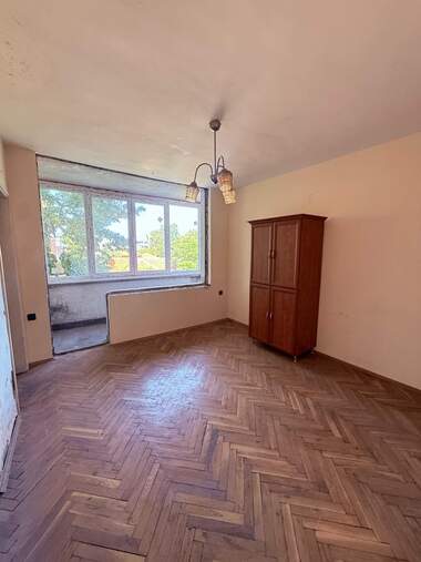 Vânzare - Apartament în Țentăr,  Vrața
