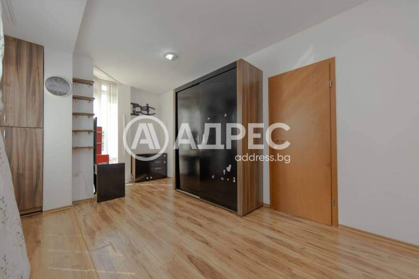Тристаен Апартамент в Дружба-1, София – снимка 9