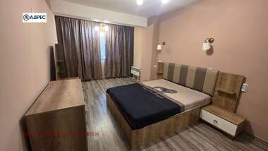 Închiriere - Apartament în Ideal City Center,  Pleven