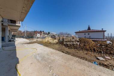 Продажба - Къща в Галата,  Варна