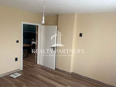 For sale - House in Liulin,  Pernik