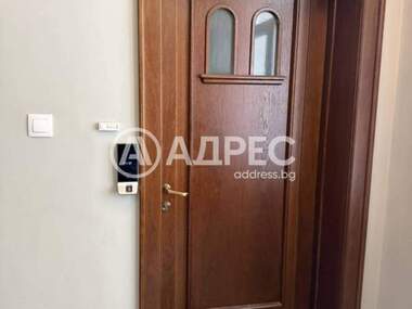 Ενοίκιο - Διαμέρισμα σε Център,  София