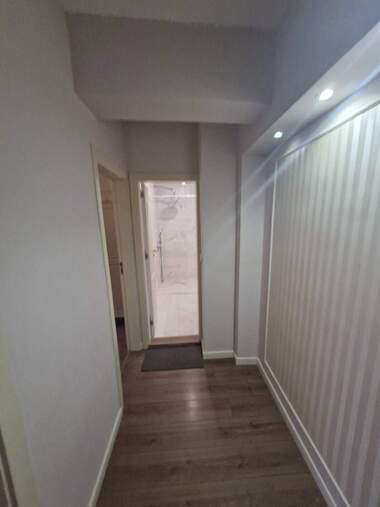 Miete - Wohnung in Wazrajdane,  Burgas
