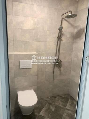 Vânzare - Apartament în Kărșiaka,  Plovdiv
