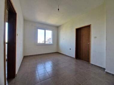 Продажба - Апартамент в Дружба 2,  Русе