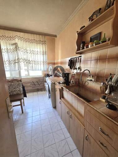Продажба - Апартамент в Кючук Париж,  Пловдив