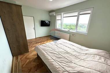 For sale - Apartment in Cvetnica,  Ruse