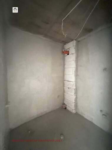 Verkauf - Wohnung in Malinowa Dolina,  Sovia