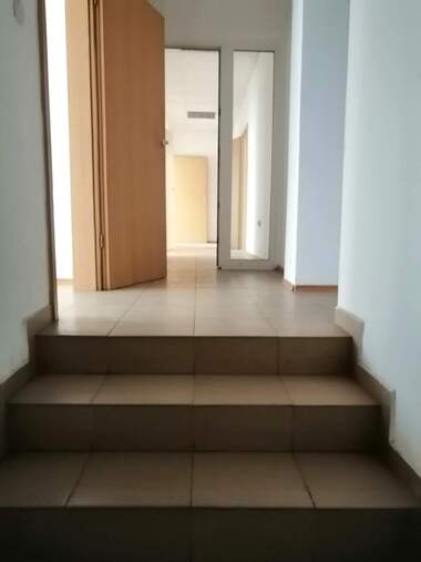 Miete - Businessdcentrum in Kaysiewa gradina,  Warna