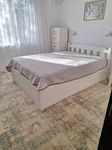 Închiriere - Apartament în Bratia Miladinovi,  Burgas