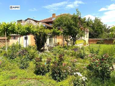 Vânzare - Casă în Obnova,  Pleven