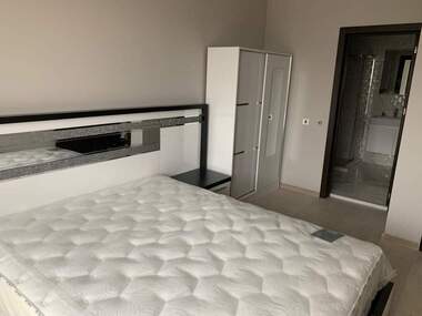 Închiriere - Apartament în Mladejki hălm,  Plovdiv