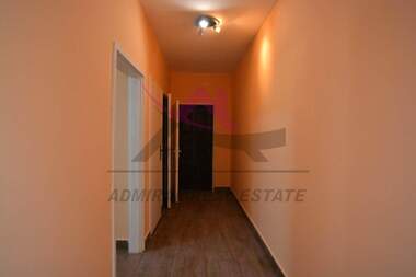 Kira - Apartman olarak Liatno kino Trakia,  Varna