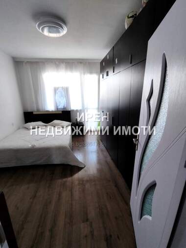 Vânzare - Apartament în Hale,  Iambol