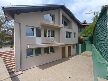 For sale - House in Triavna,  Gabrovo