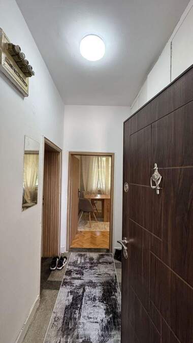 Închiriere - Apartament în Kamenița 2,  Plovdiv