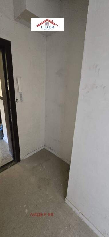 Vânzare - Apartament în Wider Center,  Pleven