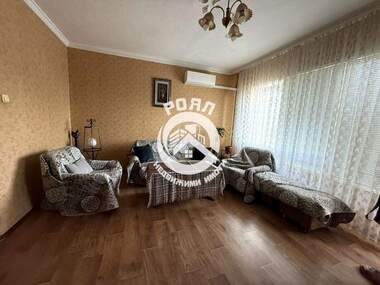 For sale - Apartment in Kiuchuk Parij,  Plovdiv