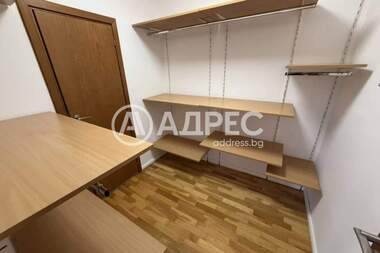Închiriere - Casă în V.Z. Amerikanski kolej,  Sofia