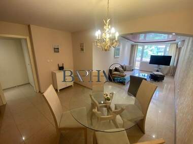 For rent - Apartment in Liatno kino Trakia,  Varna