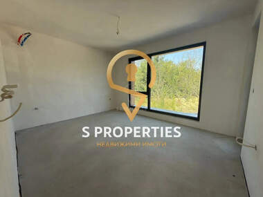 For sale - House in Pchelina,  Varna