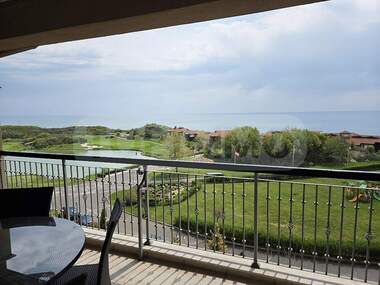 Vânzare - Apartament în Topola,  Dobrice