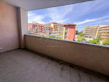 Satış - Apartman olarak Pomorie,  Burgas