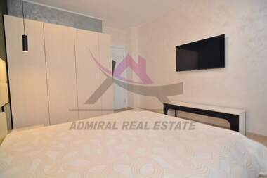 For rent - Apartment in Kaysieva gradina,  Varna