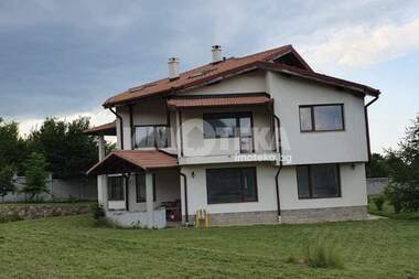 Verkauf - Haus in Kambanite,  Sovia