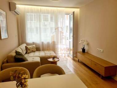 For sale - Apartment in Sportna zala,  Varna