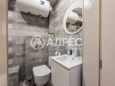 Vânzare - Apartament în Center,  Varna