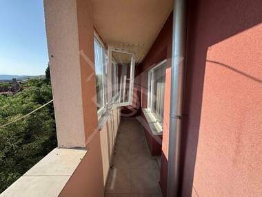 Vânzare - Apartament în Aîtos,  Burgas