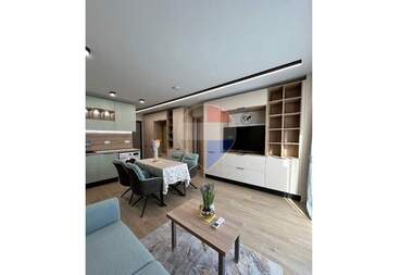 Închiriere - Apartament în Pobeda,  Varna